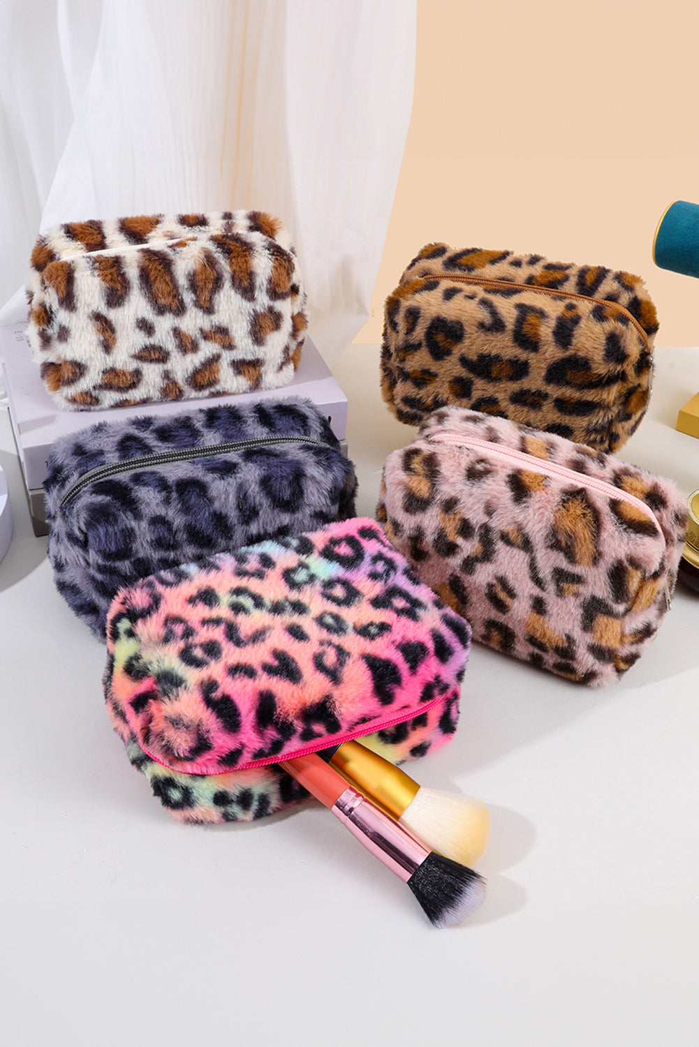 Peach Blossom Leopard Print Zipper Plush Cosmetic Bag